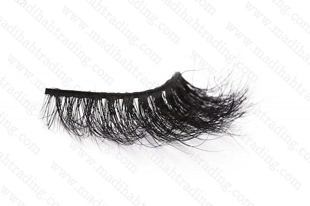 Madihah 3d reusable mink fur eyelashes 3D-21 wholesale.