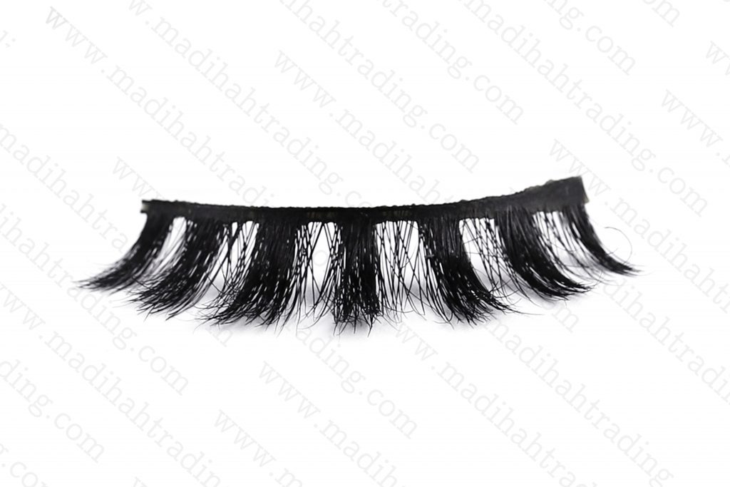 Madihah supply the horse fur lashes to the korean eyelashes suppliers.