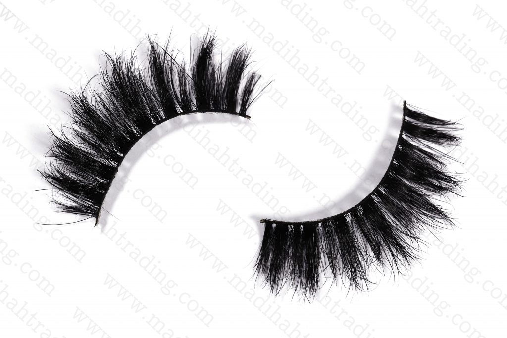 Madihah 3d mink lashes beauty supply siberian mink fur lashes.