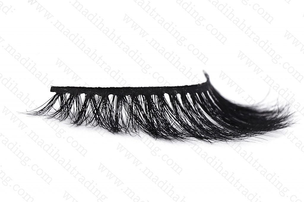 Madihah dropshipping the 3d horse hair mink eyelashes ebay items to the hors hair eyelash manufacturers in india.