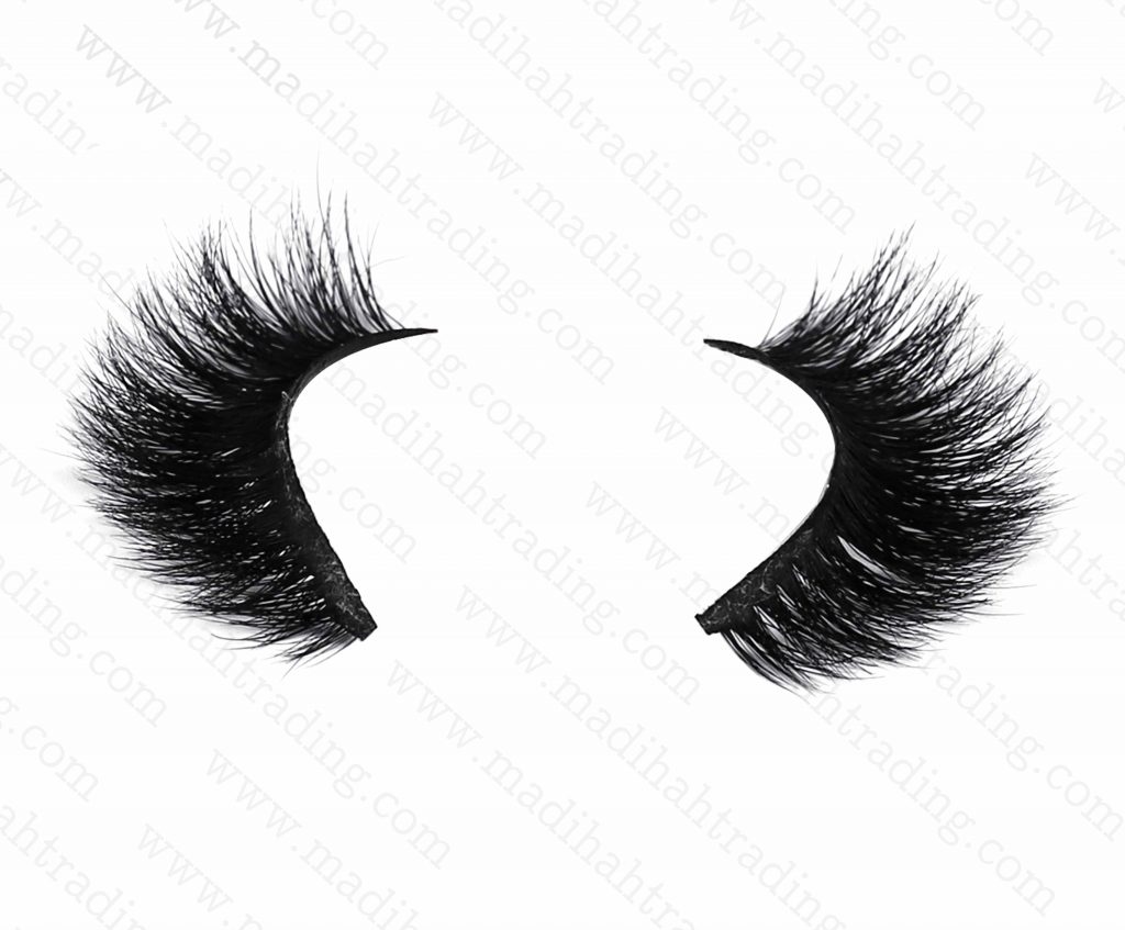 Madihah dropshipping the 3d mink eyelashes amazon items to the lash manufacturers south africa.