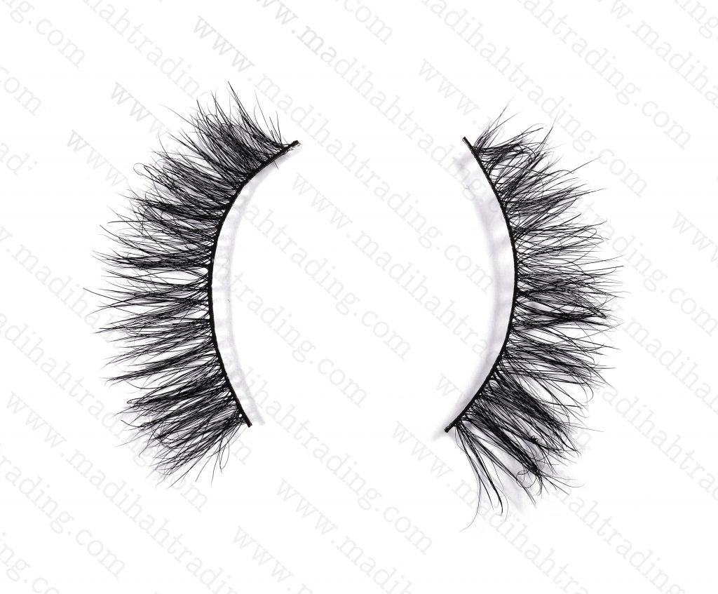 Madihah real mink individual lashes wholesale to the official mink lashes instagram seller.