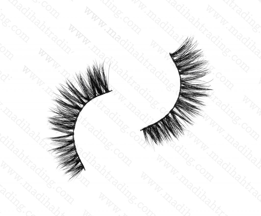 Madihah Trading 11mm 3d mink eyelashes amazon yx14 provide the 3d mink lashes extensions.